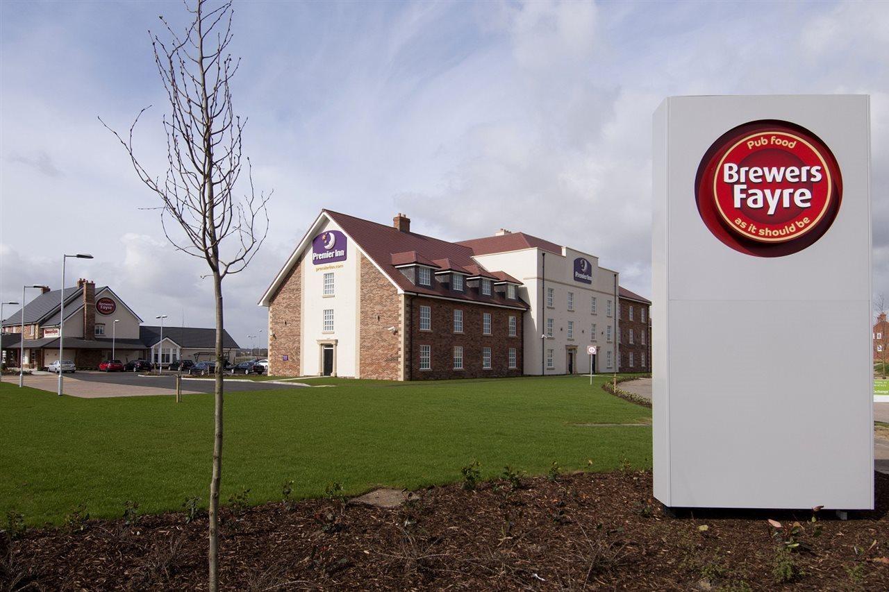 Premier Inn Bedford South Kempston 외부 사진