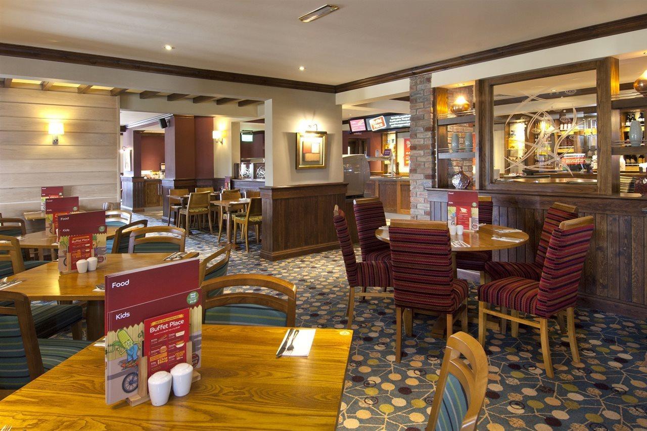 Premier Inn Bedford South Kempston 외부 사진