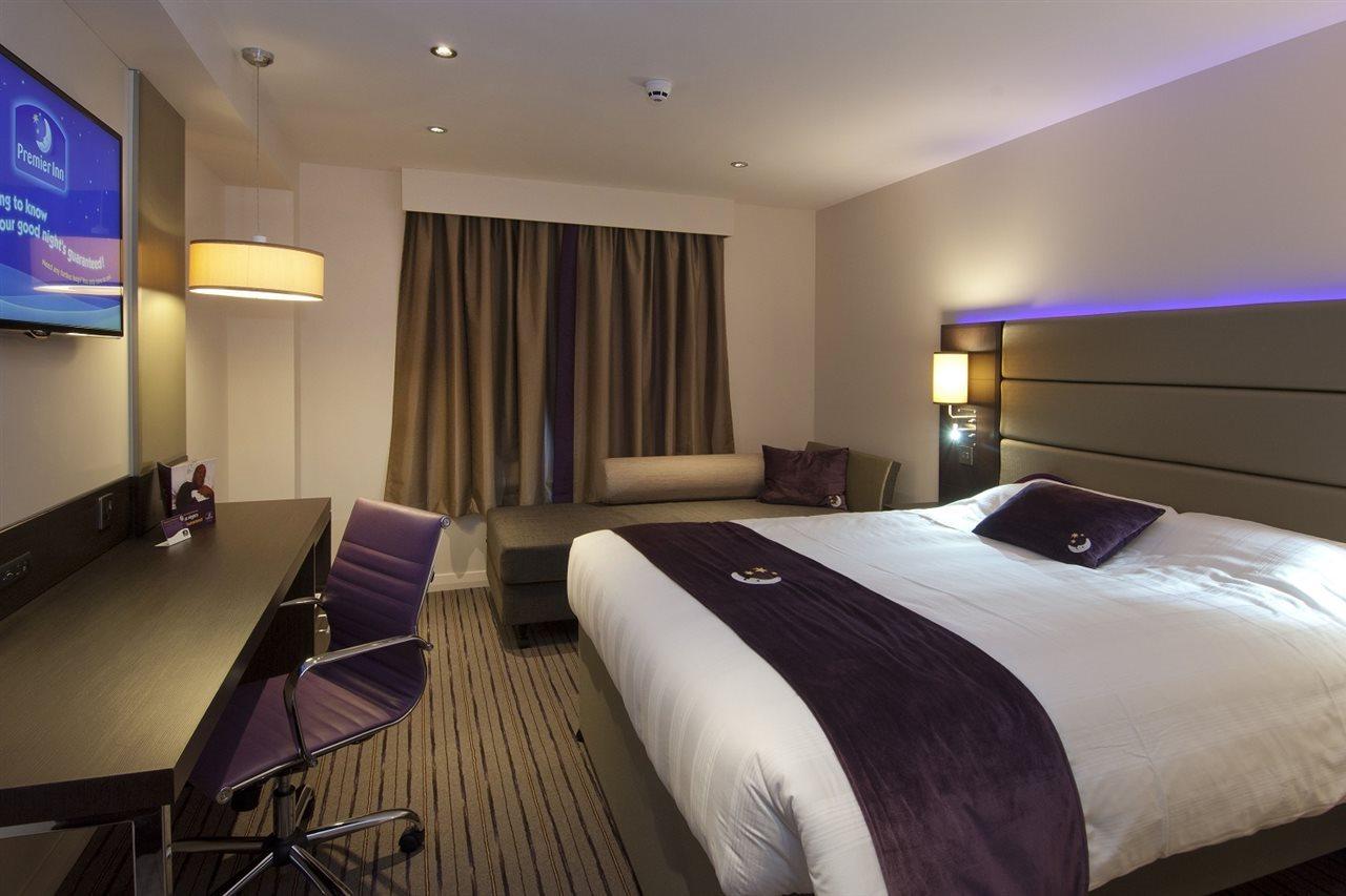 Premier Inn Bedford South Kempston 외부 사진